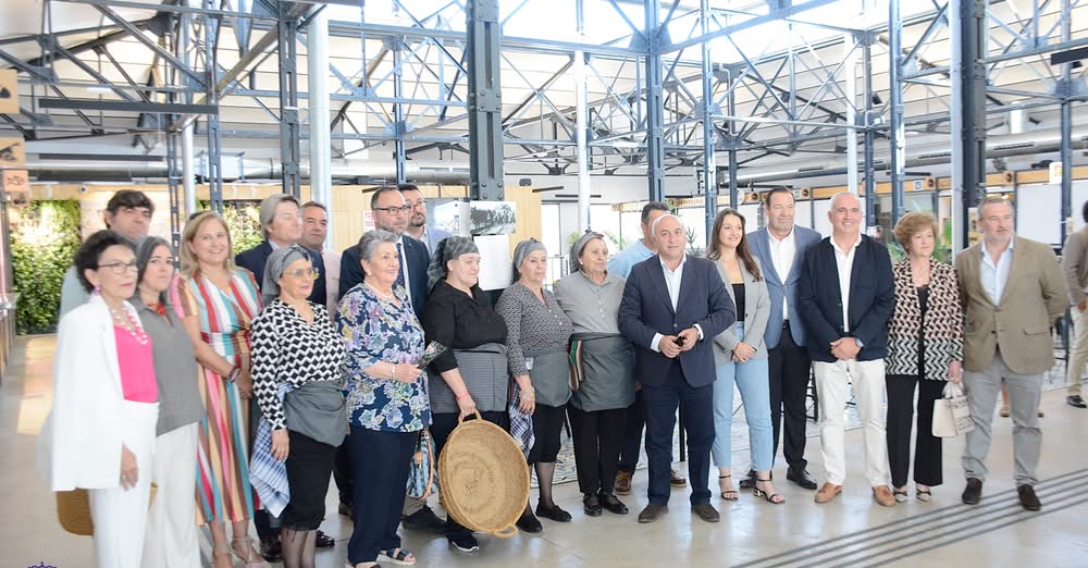 Inauguran Jornada ‘Mujeres que cultivan el futuro’ en el Mercado de Abastos de Tomelloso para Visibilizar su Labor