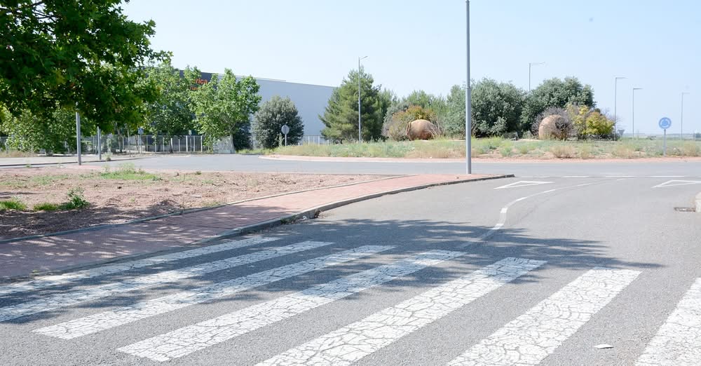 Realización de Limpieza y Desbroce en el Polígono Los Portales en los Últimos Meses para Mejorar sus Condiciones