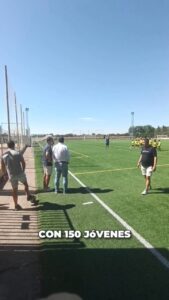 El Alcalde de Tomelloso, Javier Navarro Muelas, Visita Campus de Fútbol con Más de 270 Participantes Infantiles