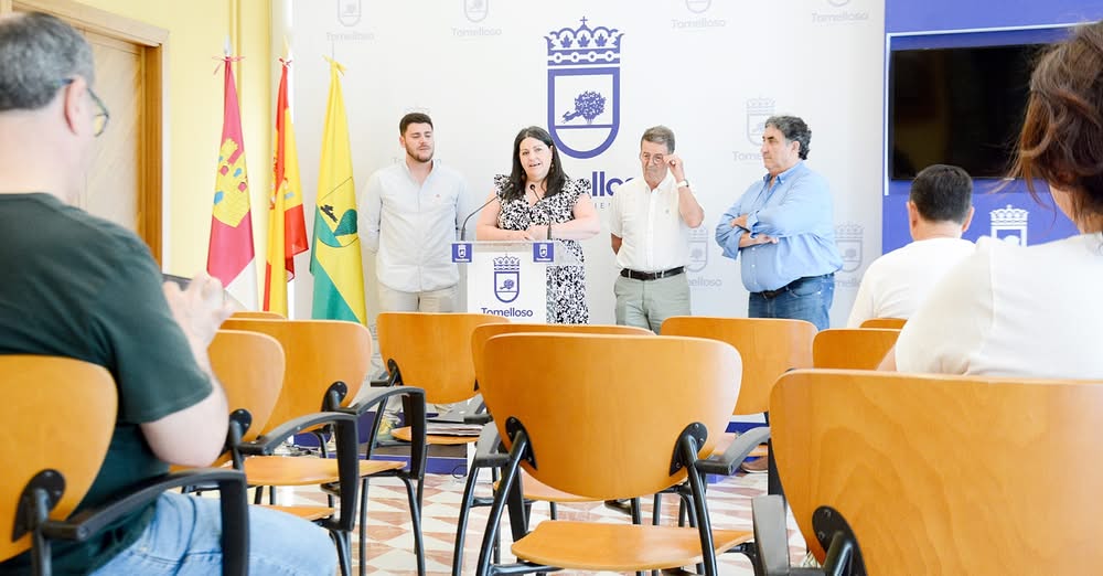 Revive el Espíritu Festivo: Concierto y Colorido Evento se Celebrará en los Jardines del Parque de la Constitución el 2 de Agosto