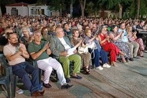 La Celebración Musical de Verano en Honor a la Patrona de Tomelloso Atrae a Cientos en Pinilla en una Noche Estrellada