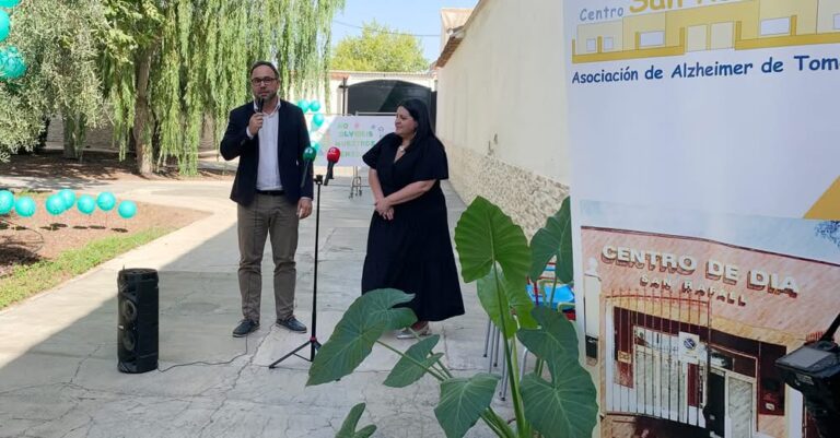 Javier Navarro exige igualdad de garantías y oportunidades para pacientes de Alzheimer y sus familias