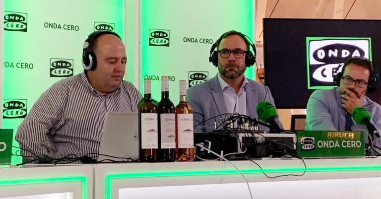 El Alcalde Javier N. Discute Asuntos Locales en el Programa ‘Más de Uno La Mancha’ de Onda Cero, Transmitido desde la Bodega y Almazara Virgen de las Viñas