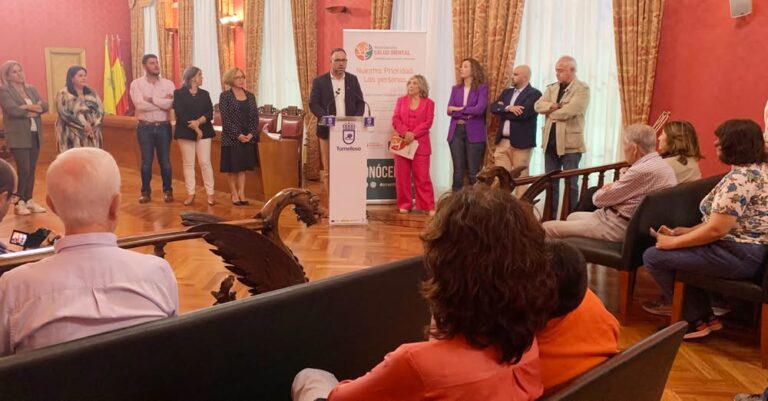 Foco en el Impacto Psicológico de Emergencias y Catástrofes: Tomelloso Conmemora el Día Mundial de la Salud Mental