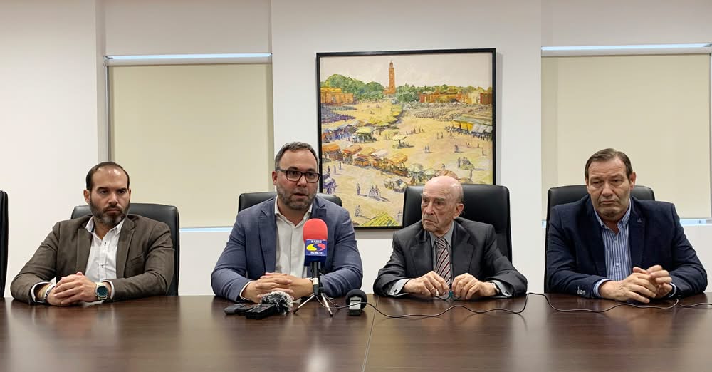 Rafael Torres, Presidente de Virgen de las Viñas Bodega y Almazara, Expresa a Alcalde, Javier Navarro, Apoyo para la Construcción de una Nueva Planta