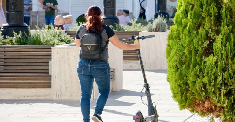 Implementación de Medidas Regulatorias por Incremento de Uso de Monopatines y Patinetes Eléctricos, Informa el Ayuntamiento