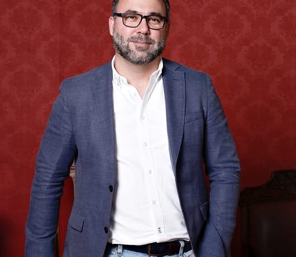 Opiniones del Alcalde de Tomelloso, Javier Navarro, en el Día Internacional de la Eliminación de la Violencia contra la Mujer: Un Compromiso Indispensable