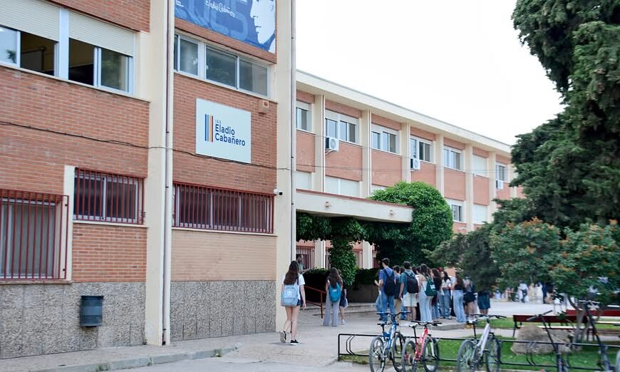 Convocatoria de Ayudas para Estudiantes del Ayuntamiento Abierta hasta el 9 de Enero