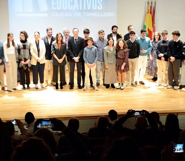 Domingo de Reconocimiento a la Excelencia: Auditorio López Torres Acoge la II Gala Educativa “Ciudad de Tomelloso”