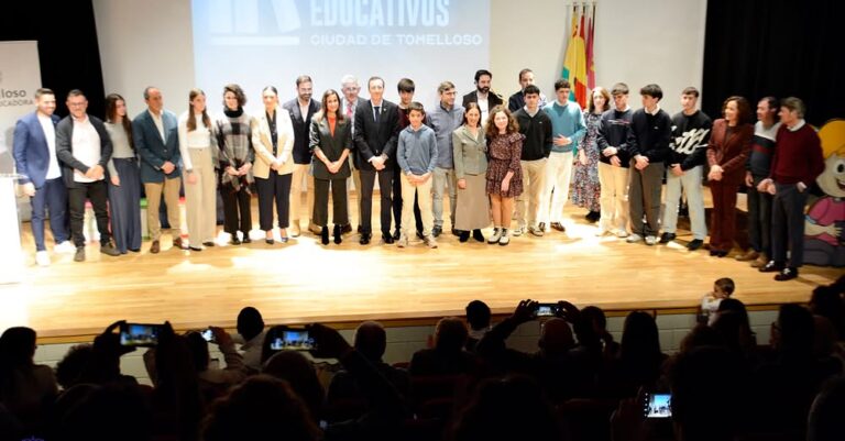 Domingo de Reconocimiento a la Excelencia: Auditorio López Torres Acoge la II Gala Educativa “Ciudad de Tomelloso”
