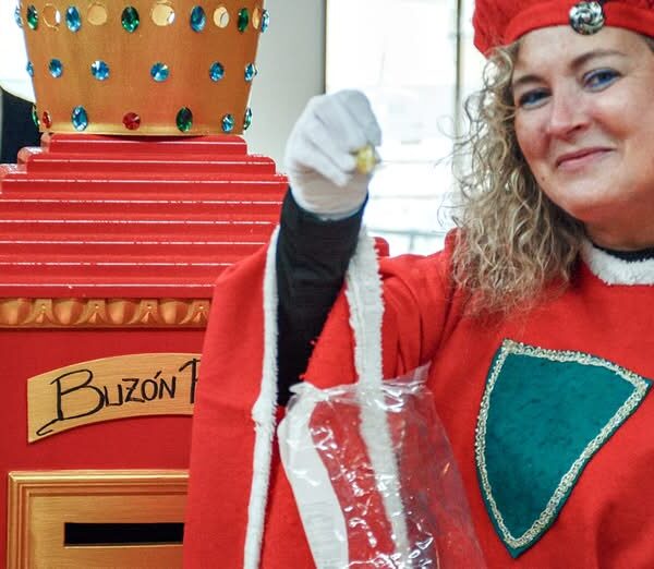 Ilusión Navideña Inunda las Calles de Tomelloso desde el 18 de Diciembre: Una Mágica Recogida para los Niños Locales