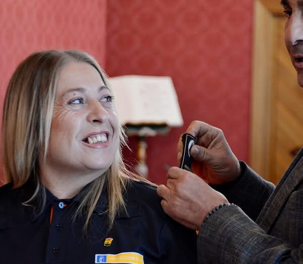 María Vicenta López Martínez es Oficialmente Presentada como la Nueva Jefa de Protección Civil de Tomelloso por Benito Benito