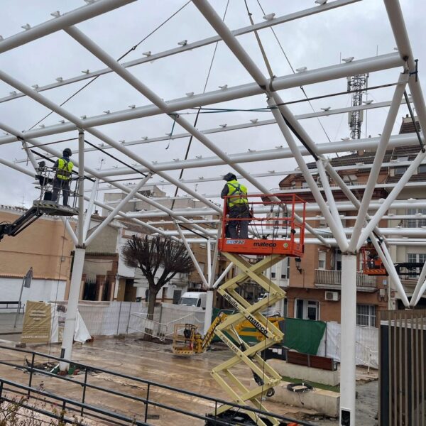Anuncio Urgente: Redirección de Tráfico en la Calle Veracruz Debido a Obras de Microclima en la Plaza del Mercado