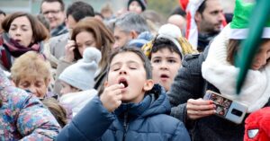 Festival de Teatro, Música y Humor para Familias Engalana la Plaza de España Gracias a la Concejalía
