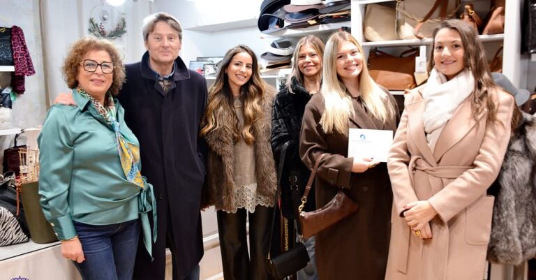 Premio de 1.000 Euros otorgado por la Concepción de Promoción Económica en la campaña ‘Elige Tomelloso’