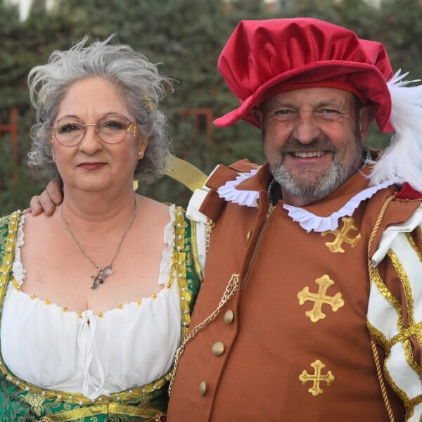 Desfile de Peñas Locales: Nuevas Fotos del Carnaval 2026 Añadidas por el Ayuntamiento de Tomelloso al Álbum