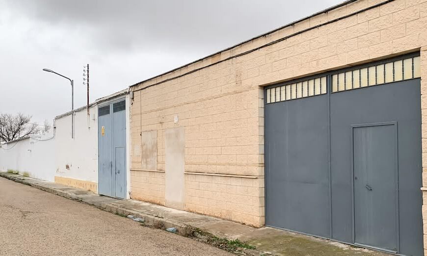 El Alcalde Javier Navarro anuncia la construcción de un nuevo centro vecinal en la calle Almería del Barrio de la Esperanza