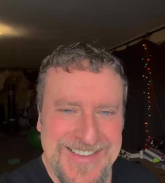 El Protagonista del Espectáculo ‘Los Lunes al Sol’, Fernando Cayo, Saluda Este Sábado 21 de Febrero a las 20:00h en el Teatro Municipal ‘Marcelo’