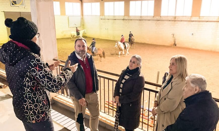 La Confluencia de Formación, Inclusión y Práctica Deportiva: Alcalde Visita el Notable Centro Hípico de AFAS