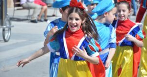 XXXIX Desfile Escolar de Carnaval de Interés Turístico Regional: A Celebrarse este Domingo 15 de Febrero con Participación Masiva