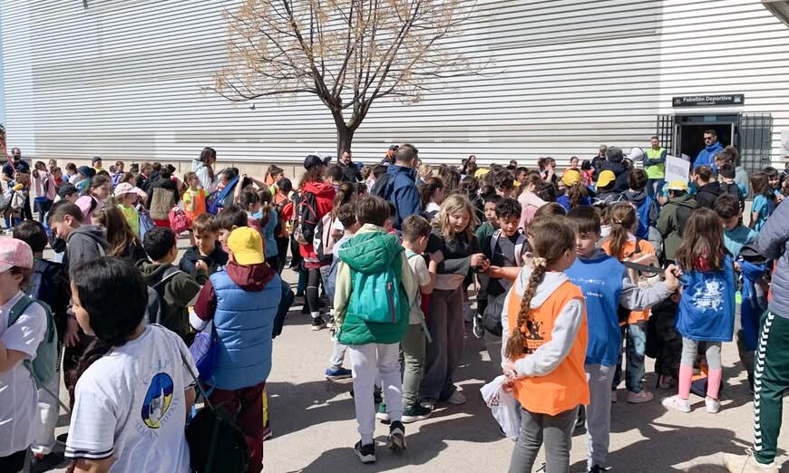 450 Estudiantes de 4º de Primaria Participan en Olimpiadas de Deportes Alternativos en la Ciudad Deportiva