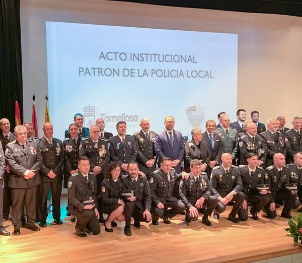Alcalde Javier Navarro Refuerza su Apoyo a la Policía Local en el Día de su Patrón, el Santo Ángel de la Guarda