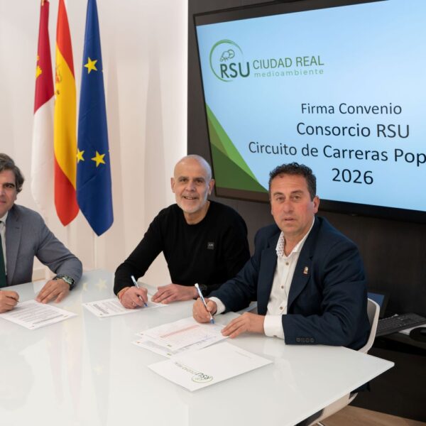«El Consorcio RSU y Club Circuito Carreras renuevan compromiso por la sostenibilidad»