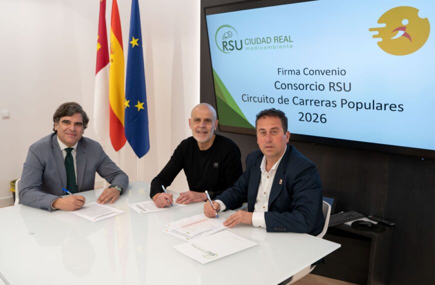 «El Consorcio RSU y Club Circuito Carreras renuevan compromiso por la sostenibilidad»