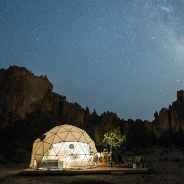 Eclipse Total de Sol Atrae Viajeros Internacionales a Destinos Rurales Españoles