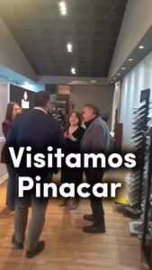 El Alcalde Visita Pinacar: Empresa Líder En Diseño Con Piedra Natural En Tomelloso Durante Más De 20 Años