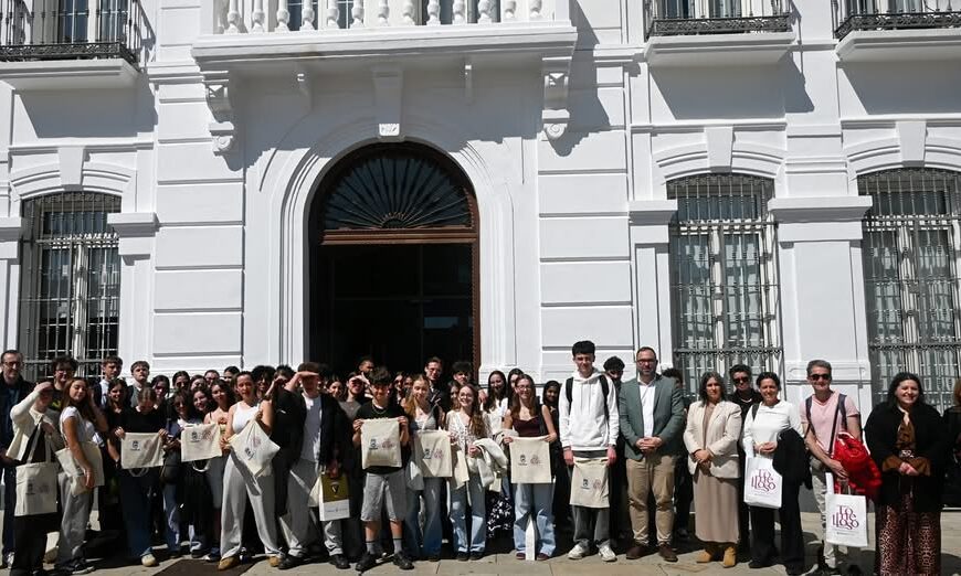 El Ayuntamiento de Tomelloso recibe oficialmente a alumnos y profesores del Lycée de la Venise Verte de Niort
