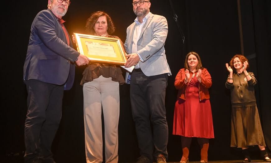 Homenaje al Fundador del Grupo Airén en el Teatro Municipal ‘Marcelo Grande’: Una Gala que Reivindica la Importancia del Teatro