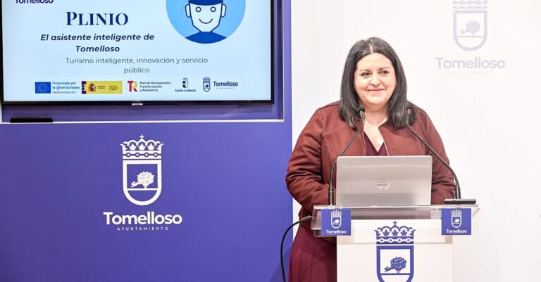 Inés Losa Revela ‘Plinio’, el Avanzado Asistente Virtual de la Web Municipal para Optimizar la Atención a Residentes y Turistas