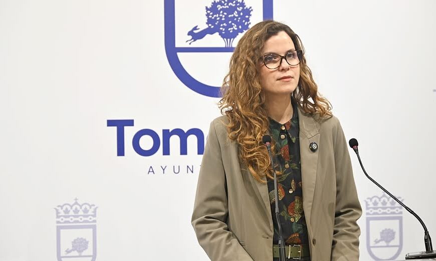 La Concejal Socialista, Nazareth Rodrigo, Justifica Su Ausencia en el Pleno por Su Participación en un Acto Europeo Sobre Relevo Generacional