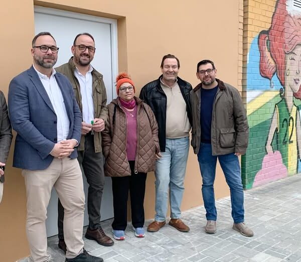 Navarro Oficializa la Entrega de Llaves del Espacio Municipal al Club Baloncesto Tomelloso – Su Nueva Sede Junto al Pabellón San José