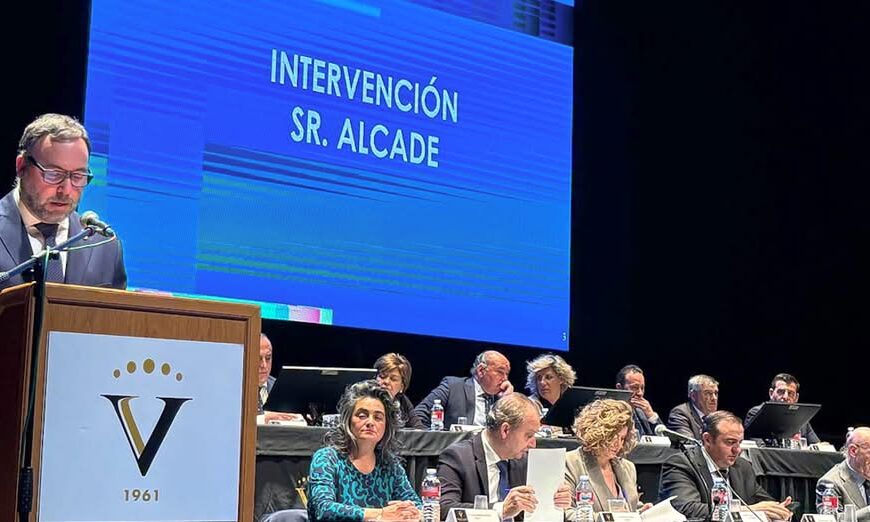 Navarro resalta la contribución del ayuntamiento en el desarrollo de Virgen de las Viñas Bodega y Almazara durante su asamblea general