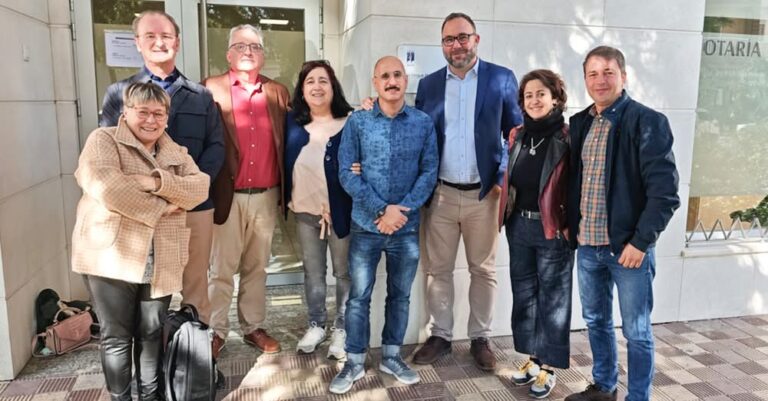 Ratificación Notarial de la Cesión de Zonas Comunes en Barrio San Juan al Inventario Municipal por el Alcalde y el Presidente del Barrio