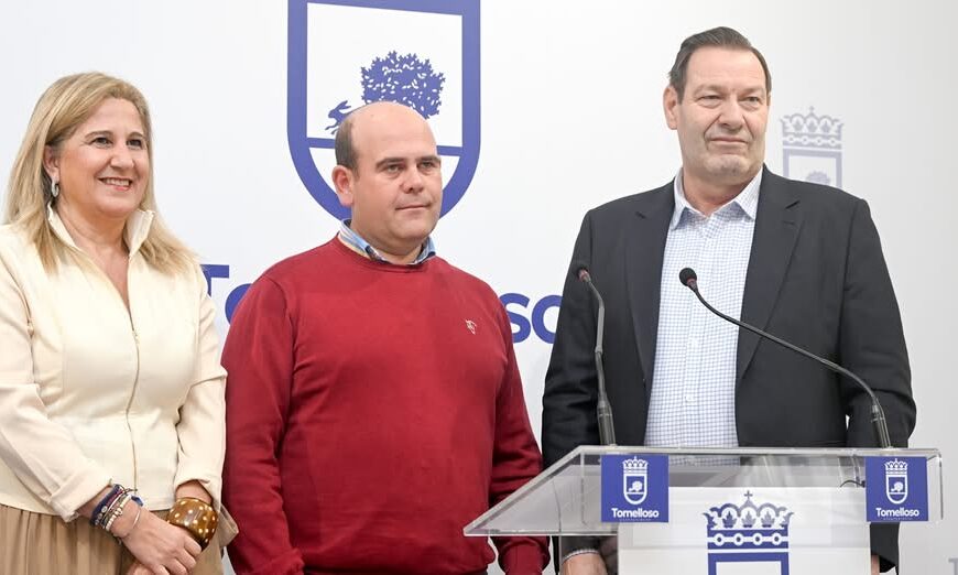 XIX Edición de los Premios Bombo a la Calidad del Vino: Un Evento Consolidado con Innovación Constante Presentado por el Ayuntamiento y la Hermandad de San Isidro