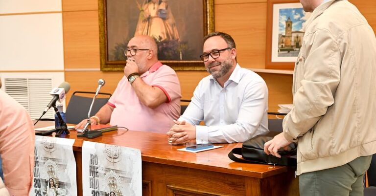 Alcalde Destaca Avances en Proyecto de Ciudad: Memoria UCLM, Web Oficial y Estrategia de Difusión Exitosa