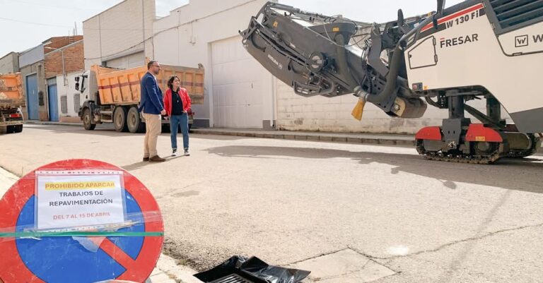 Inicio de Nueva Operación Asfalto con Inversión de 200,000 Euros: Ocho Calles y Dos Pasos de Peatones en la Primera Fase