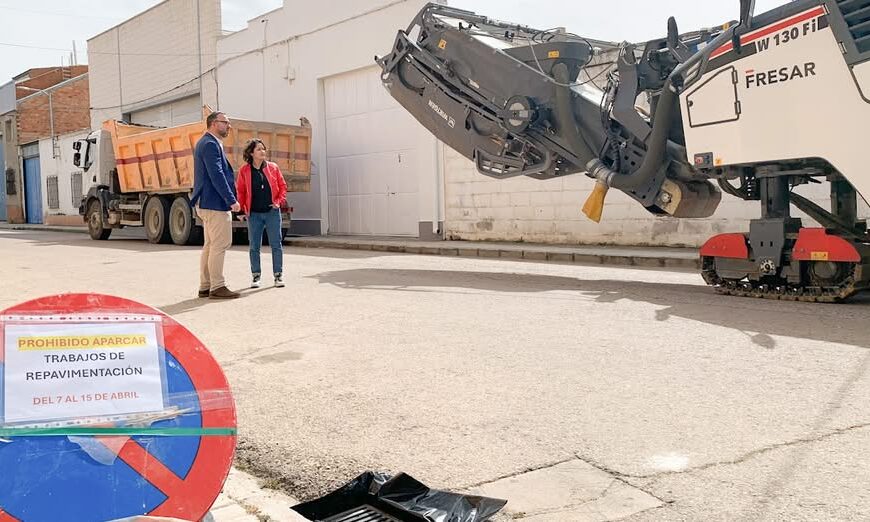 Inicio de Nueva Operación Asfalto con Inversión de 200,000 Euros: Ocho Calles y Dos Pasos de Peatones en la Primera Fase