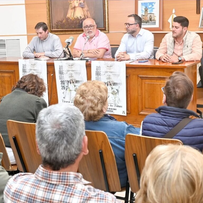 Progreso Sólido en la Candidatura de la Romería de Tomelloso para ser Declarada Fiesta de Interés Turístico Nacional, Según Navarro