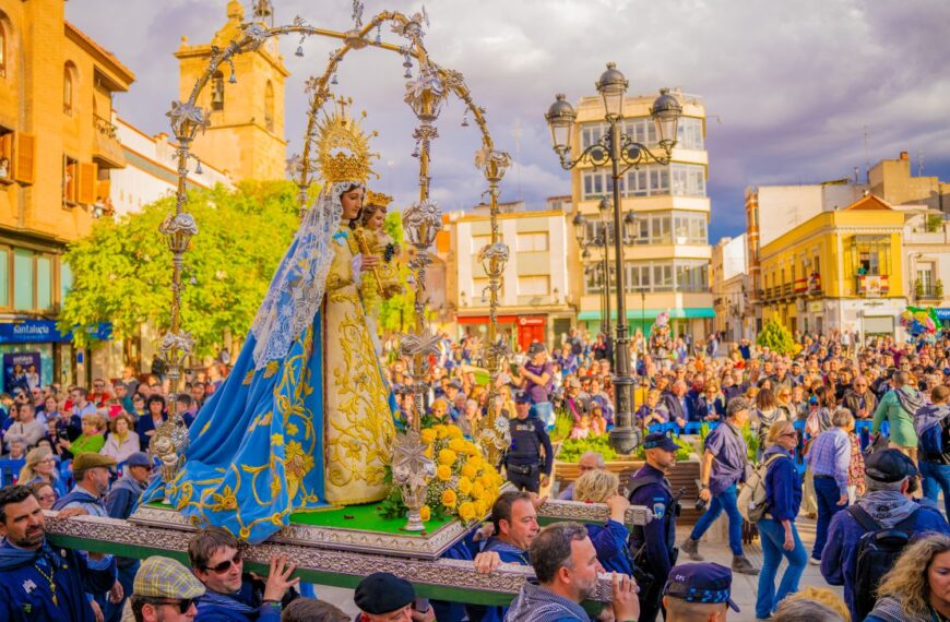 La romería de la Virgen de las Viñas, una fiesta que celebra el orgullo y la identidad de Tomelloso