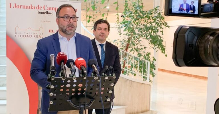 Tomelloso Hospeda la Primera Jornada «Campo y Caza»: Reflexiones sobre el Presente y Futuro de la Agricultura y el Sector Cinegético