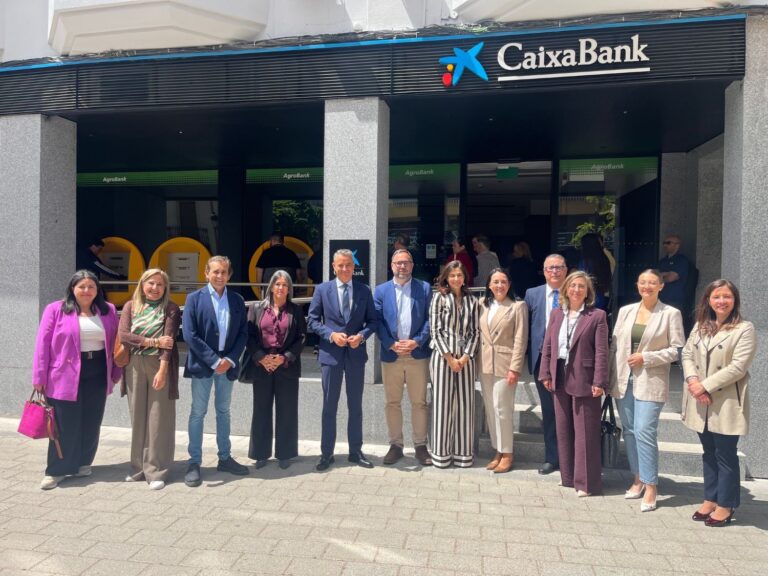 CaixaBank abre una nueva oficina modelo Store en Tomelloso