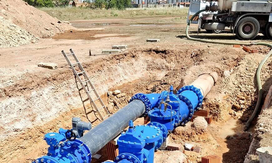 Empresa de Agua Local Realiza Trabajos de Mejora en el Servicio Este Jueves