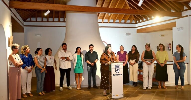 Exposición de la Universidad Popular en la Posada de los Portales: Una Nueva Perspectiva hacia el Espacio de Santa Gem
