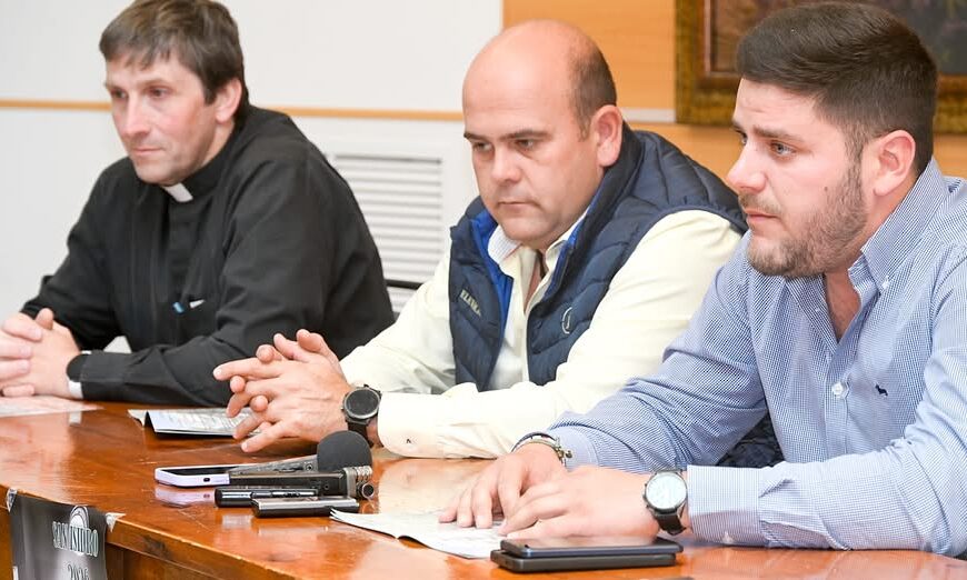 Inauguración de nueva sede de la Hermandad de San Isidro durante sus Fiestas Patronales a cargo del Ayuntamiento