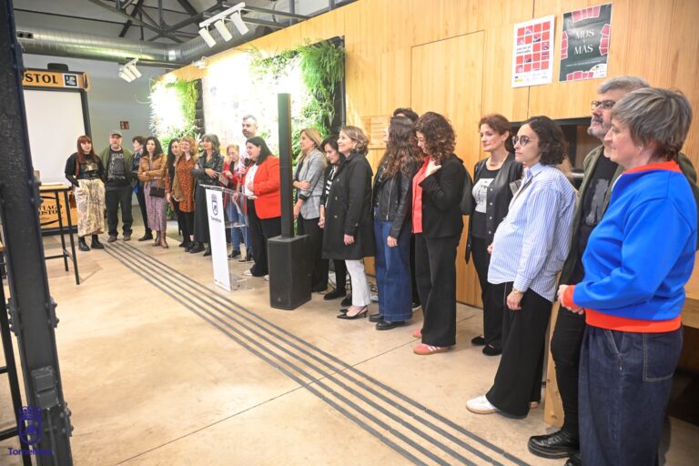 Tomelloso City Council Agrega Nuevas Fotos al Álbum ‘Alalimón en el Mercado de Abastos’