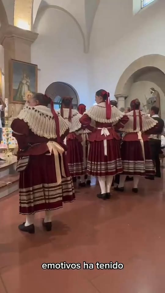 XXIII Edición del Festival Folklórico Mayo Manchego: Una Celebración en Honor a la Virgen de las Viñas por el Grupo Folklórico Virgen de las Viñas